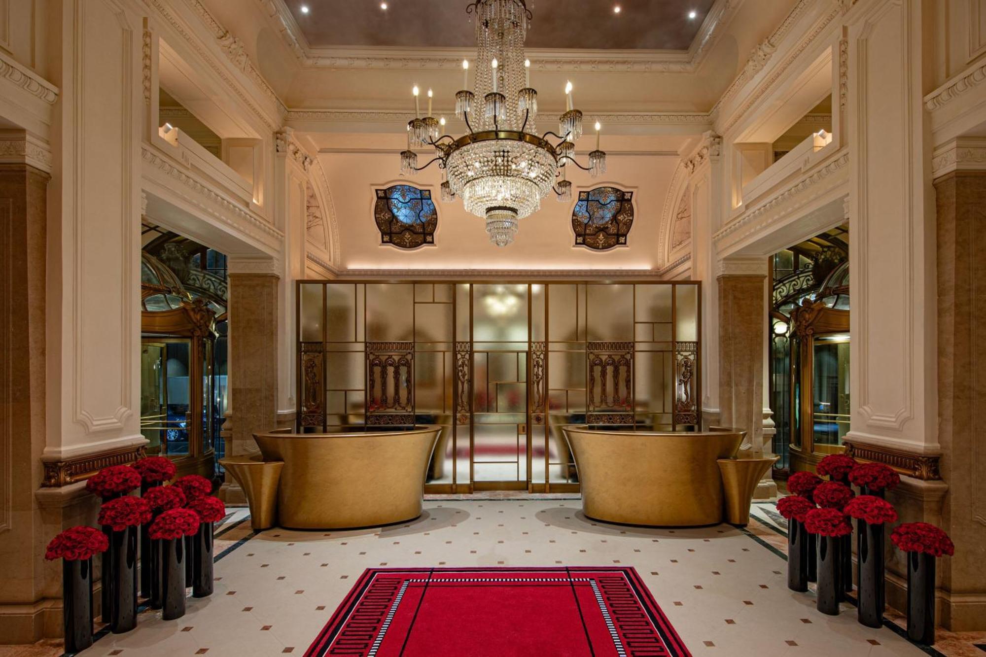 The St. Regis New York Hotel Exterior photo